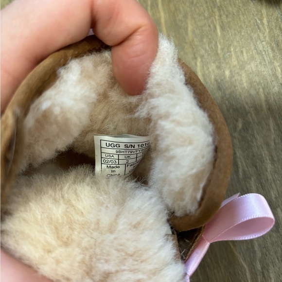 UGG Jesse Bow II Boot in Chestnut - Picture 6 of 8